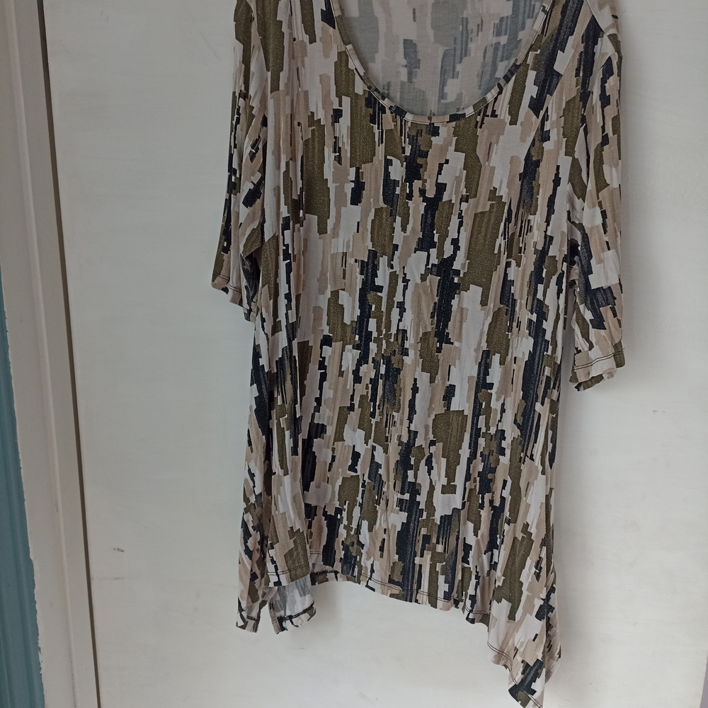 Stylish Women's Camouflage Top